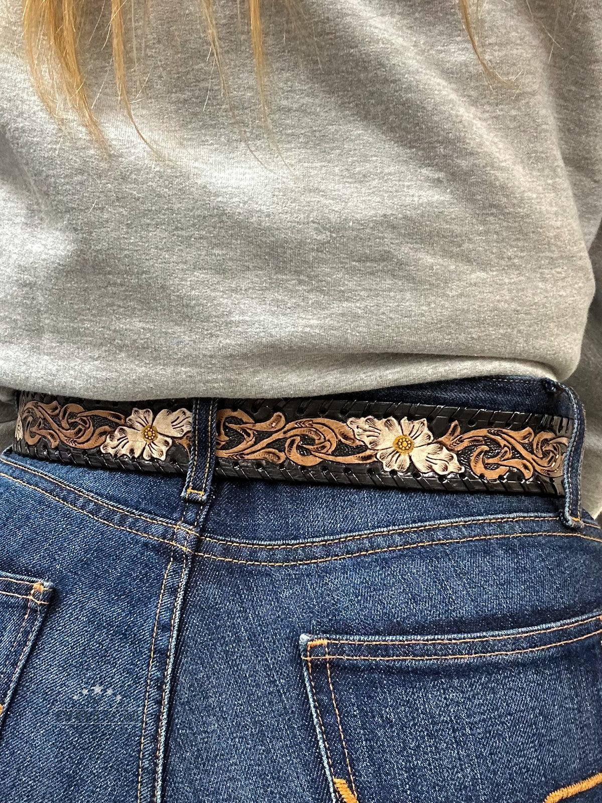 Saddle Bloom Belt