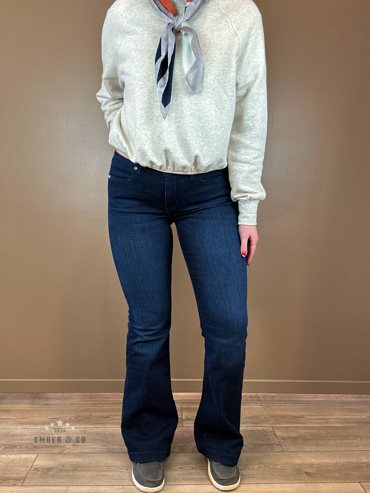 Lynden Slim Trouser