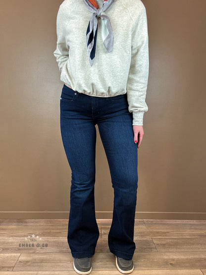 Lynden Slim Trouser