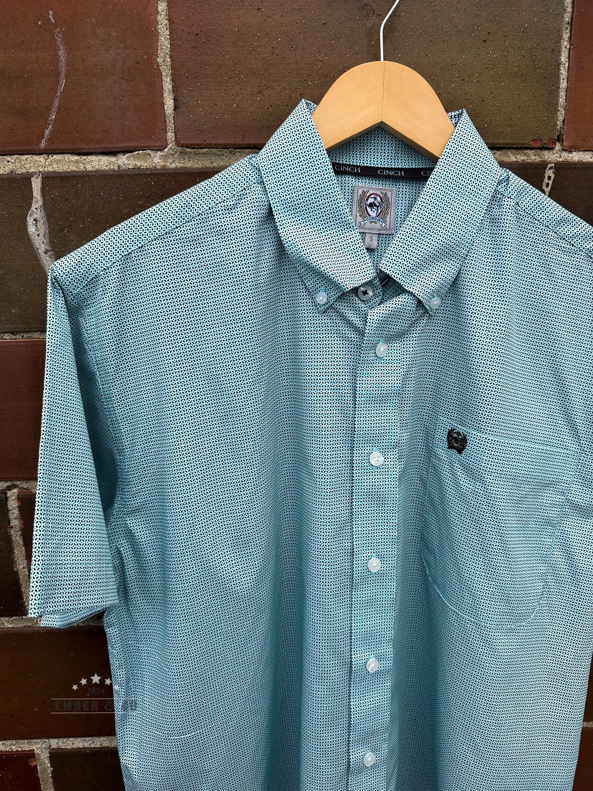 Men's Cinch Light Short Sleeve Button